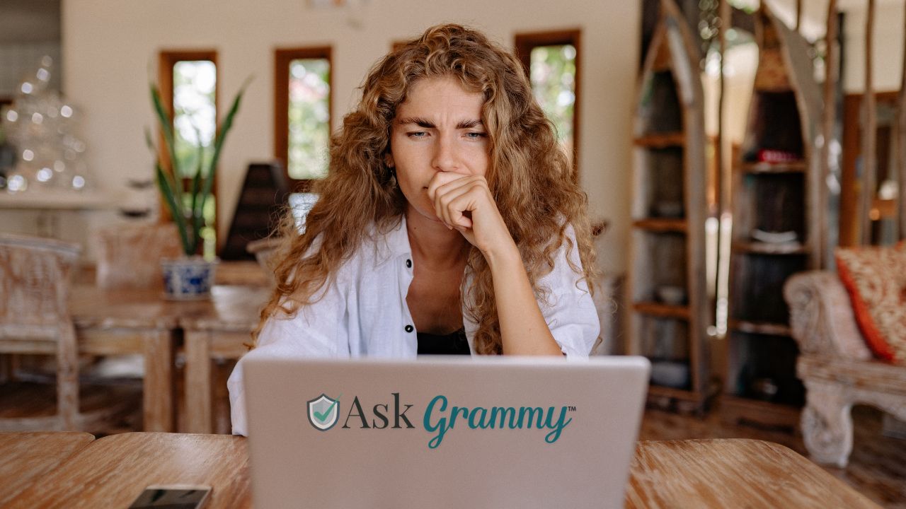 Scammers Are Now “Accidentally” Emailing You – Here’s the Trick Behind It